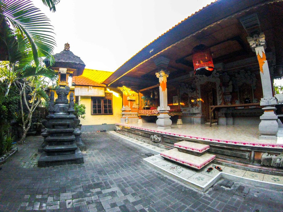 Leyeh Leyeh Homestay Canggu  Exterior photo