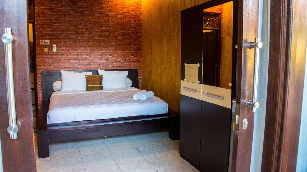 Leyeh Leyeh Homestay Canggu  Exterior photo