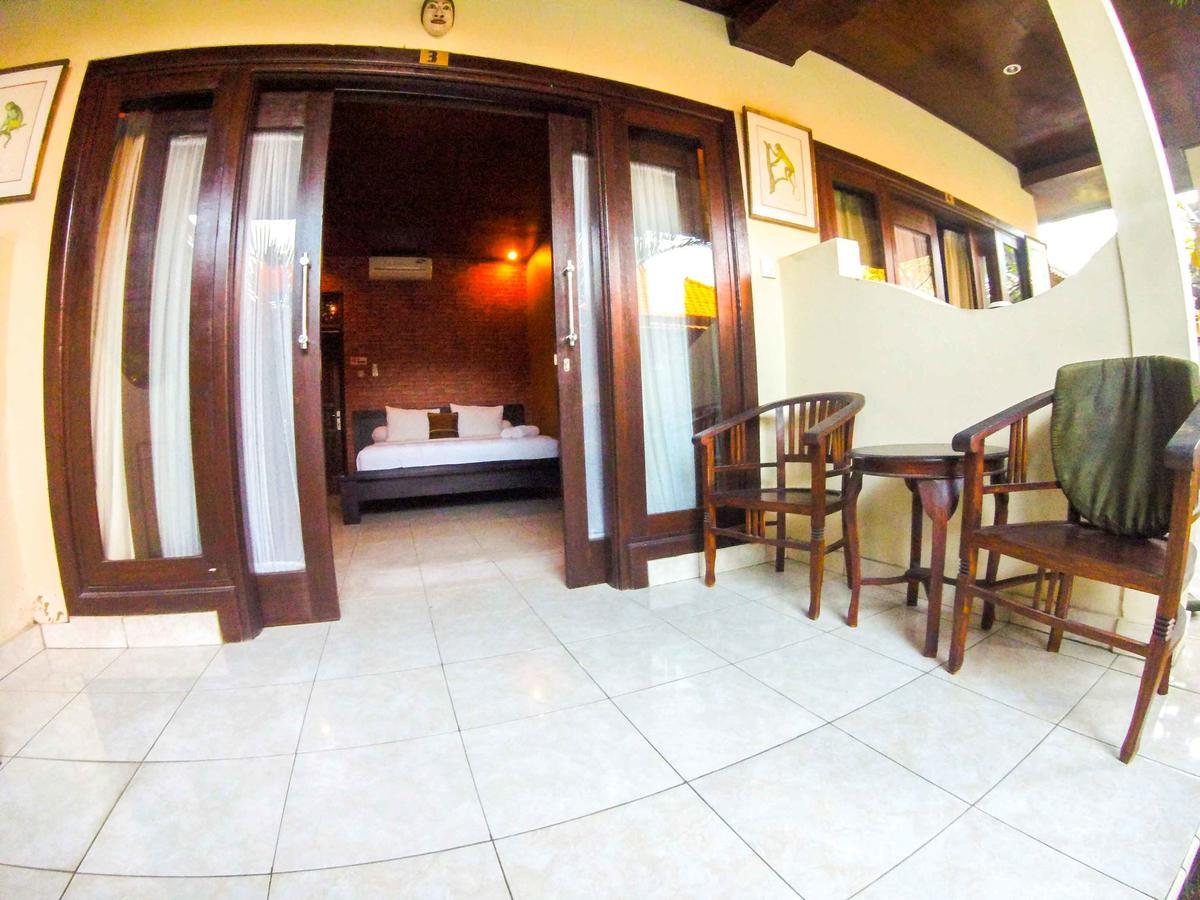 Leyeh Leyeh Homestay Canggu  Exterior photo