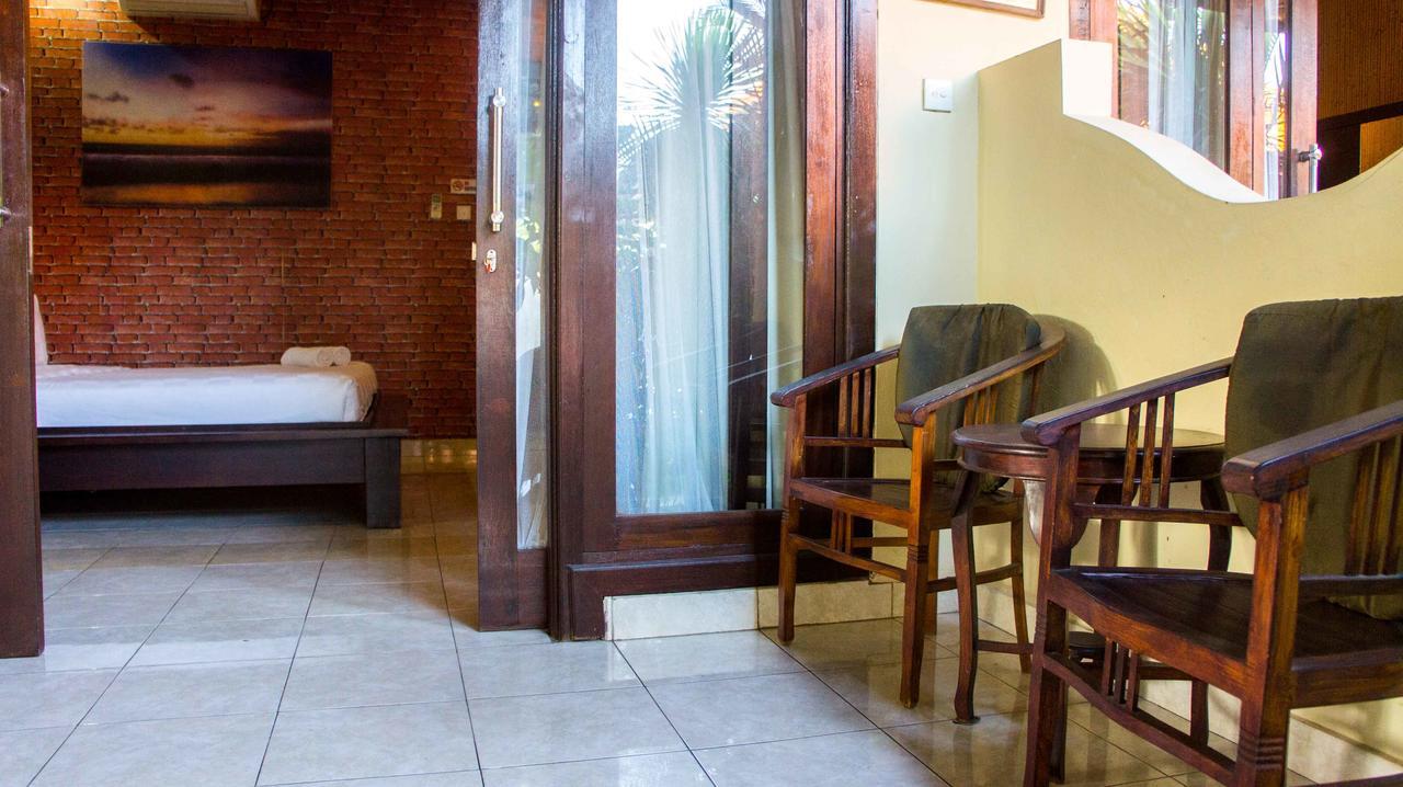 Leyeh Leyeh Homestay Canggu  Exterior photo