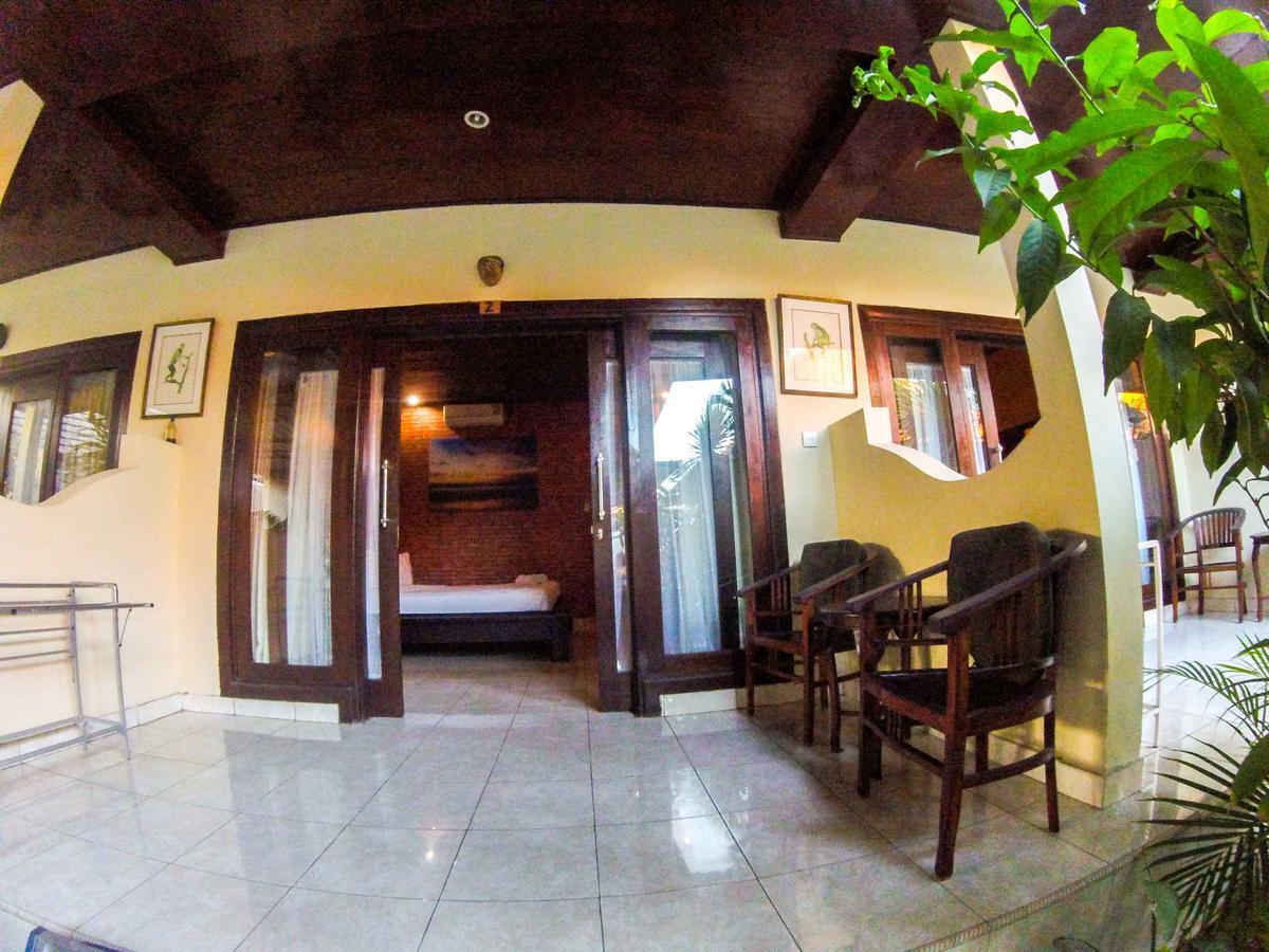 Leyeh Leyeh Homestay Canggu  Exterior photo