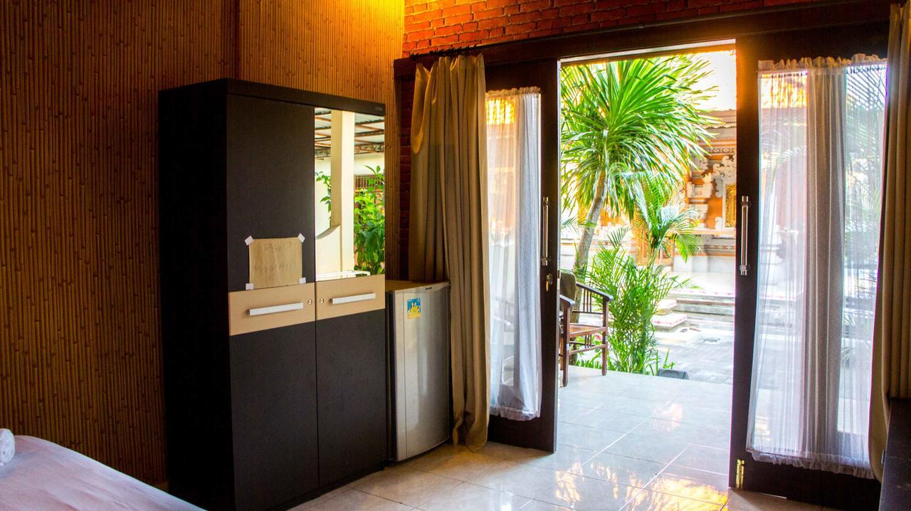 Leyeh Leyeh Homestay Canggu  Exterior photo